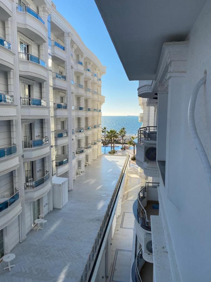 Luxury Home Golem  Buitenkant foto